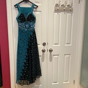 Elegant Teal and Black Floral Prom Dress